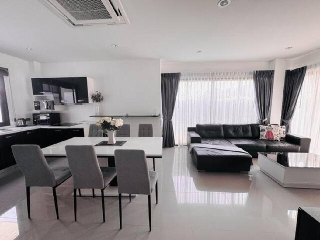 Chao Wilai Residence I Naiyang Beach I Hkt Airport Nai Yang Beach Szoba fotó